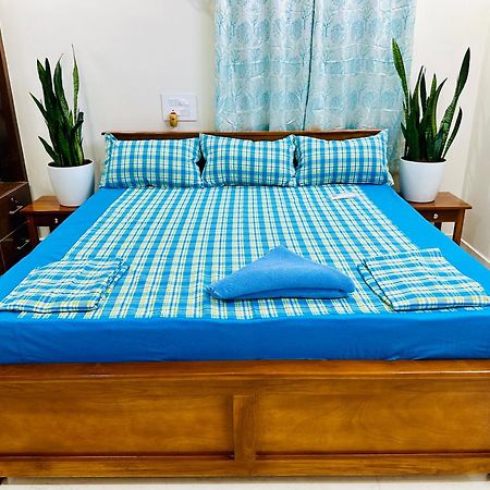 Truelife - 3Bhk Family Suites - Ps4 Pure Veg Restaurant On The Way To Balaji Temple - 2500 Sft Large Signature Apartment - Modular Kitchen - Super Fast Wifi, Smart Tv, 250 Jio Channels - Parking - Easy Access To All Temples - Top Service With Lots Of Tirupati Eksteriør bilde